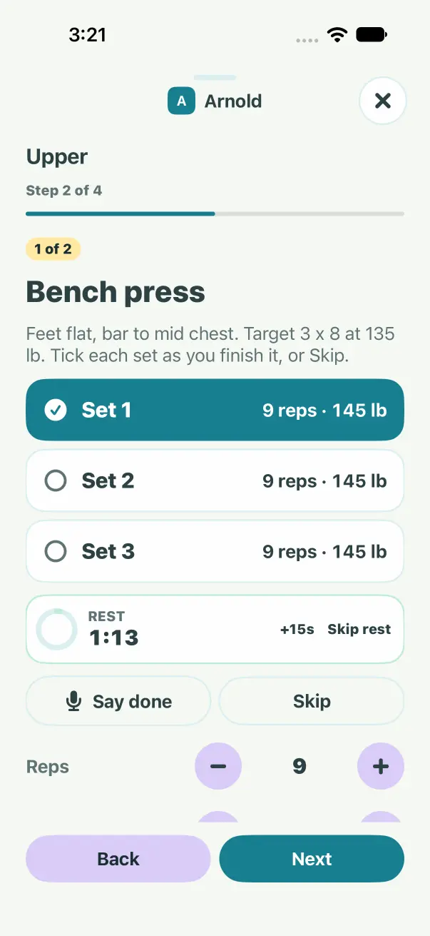Bench press, set 1 ticked, the rest timer counting down from 1:15, reps and weight with minus and plus
